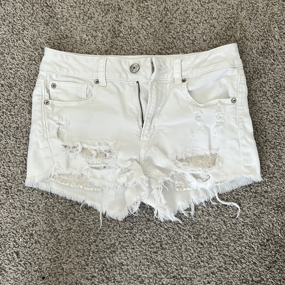 American eagle white shorts